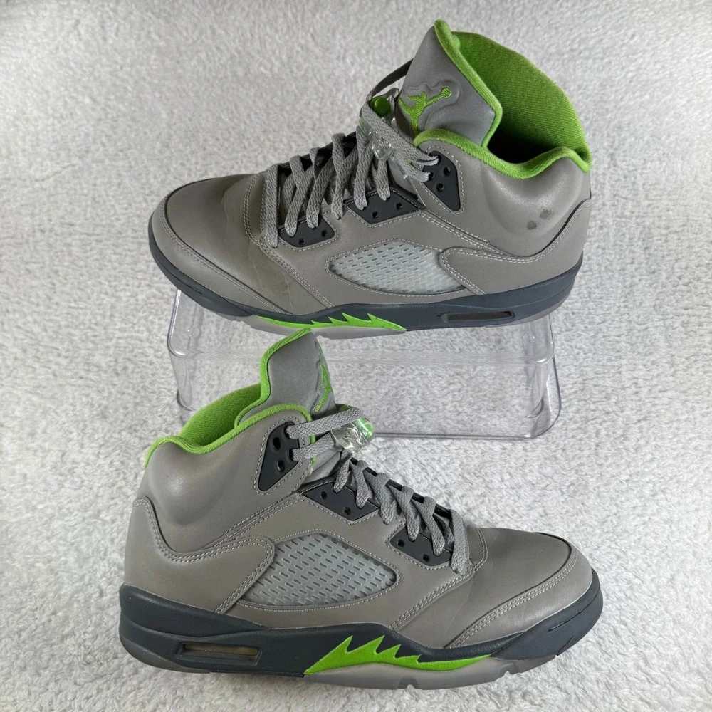 Nike Air Jordan 5 Retro Green Bean Size 10 Men's Sneakers OG Reflective Metallic